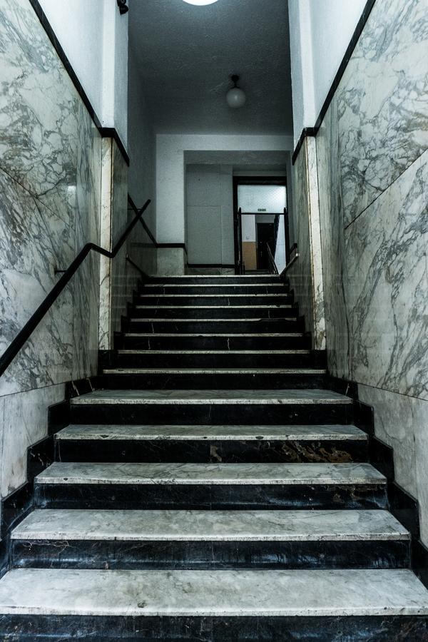 Supreme Palace Cube Belgrado Buitenkant foto